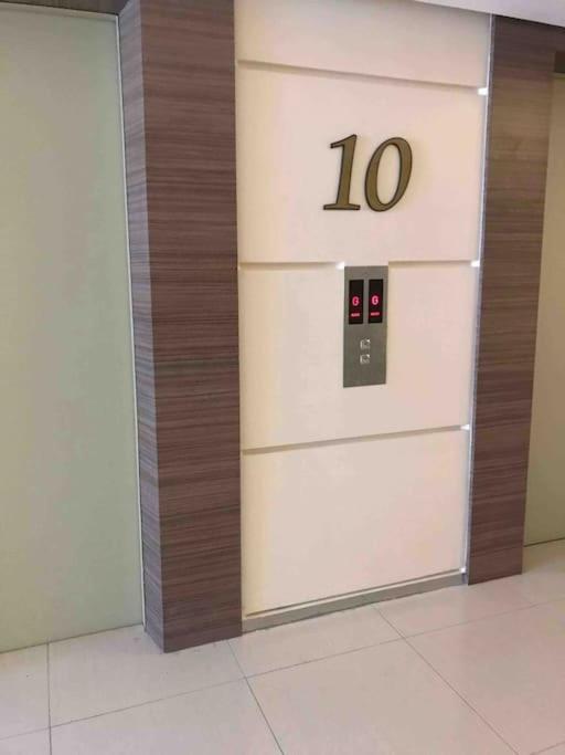 Trig Place At Grace Residence In Taguig City Manila Exterior photo