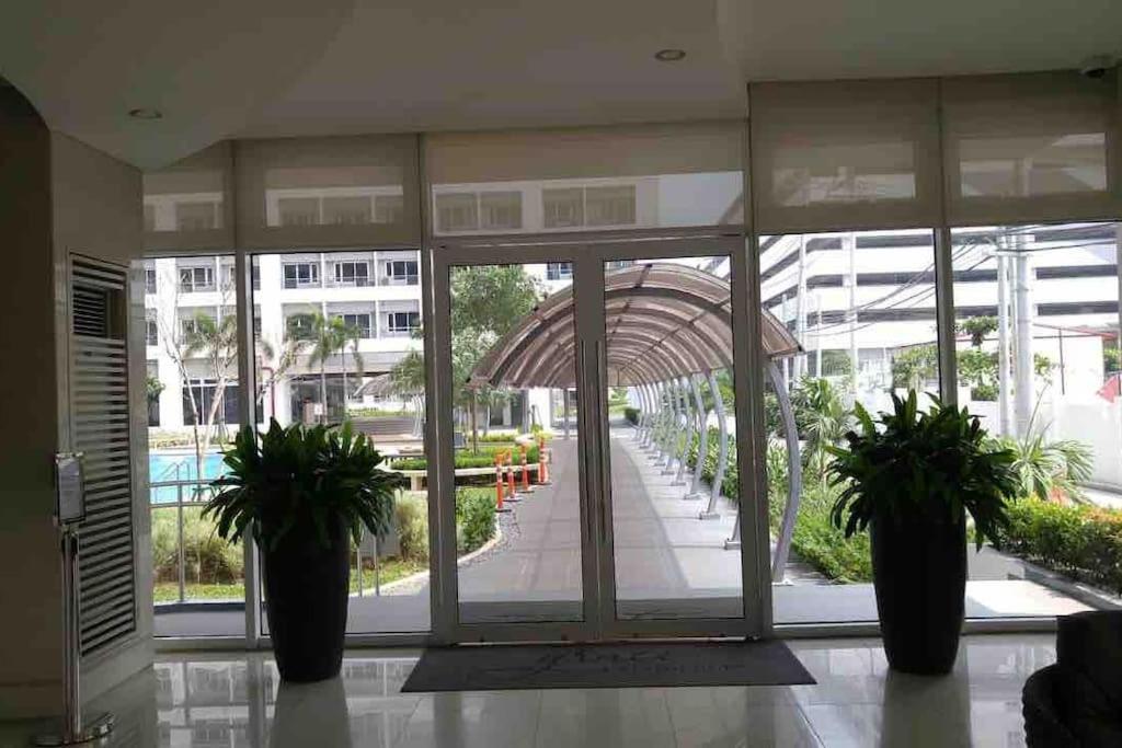 Trig Place At Grace Residence In Taguig City Manila Exterior photo